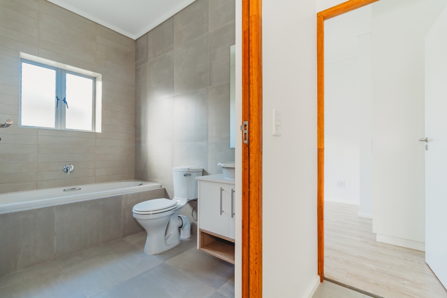 3 Bedroom Property for Sale in Hansmoeskraal A H Western Cape